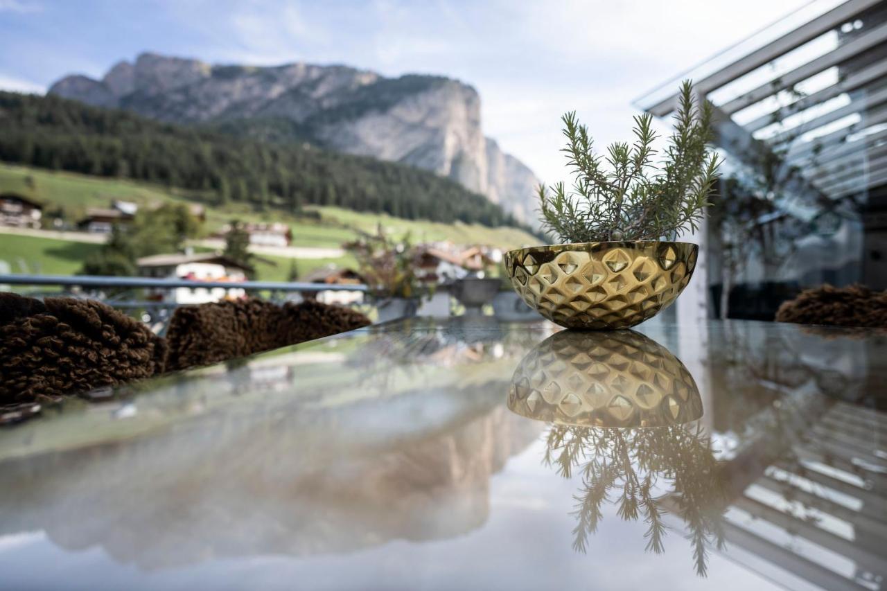 Hotel Acadia - Adults Mountain Home Selva di Val Gardena Exteriér fotografie