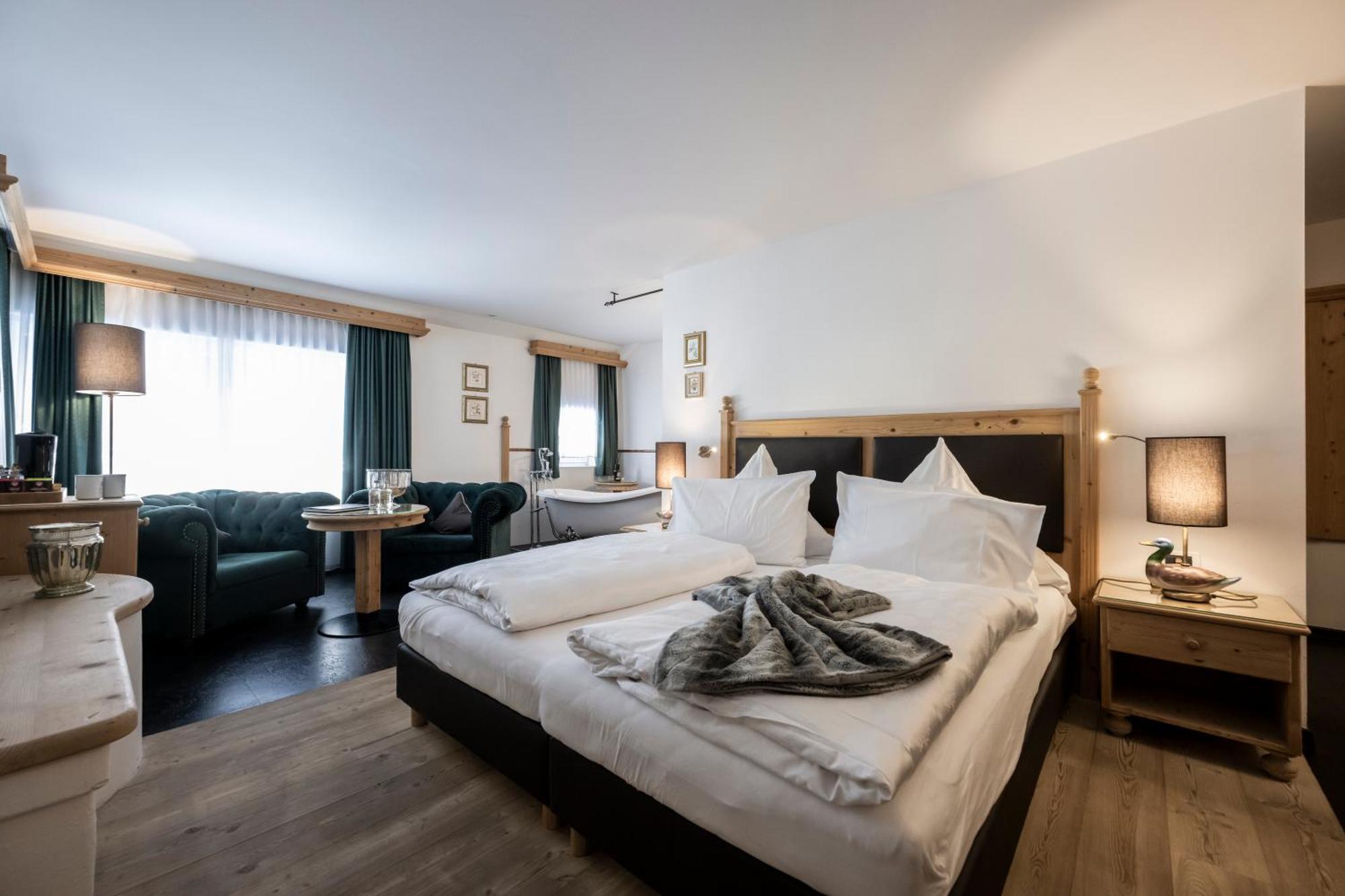 Hotel Acadia - Adults Mountain Home Selva di Val Gardena Exteriér fotografie